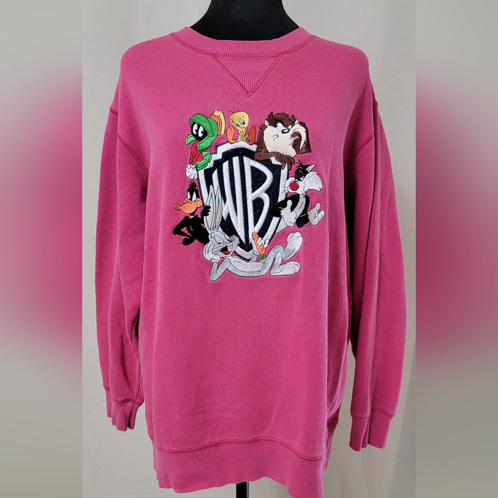 Vintage Warner Brothers embroidered looney tunes womens  crewneck sweatshirt